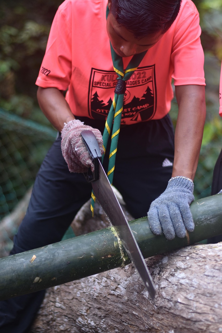 malaysia, scout, johor, pengakap, murid, bamboo, saw, bina, gadget, perkhemahan, buluh